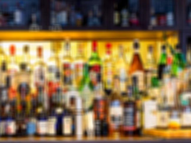 Antalya'da tekel büfeleri kapatıldı, alkol satışı yasaklandı