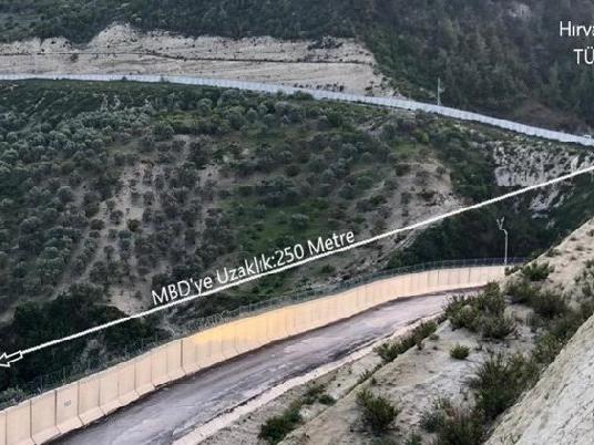 Türkiye sınırında tünel: Mehmetçiğin dikkatinden kaçmadı