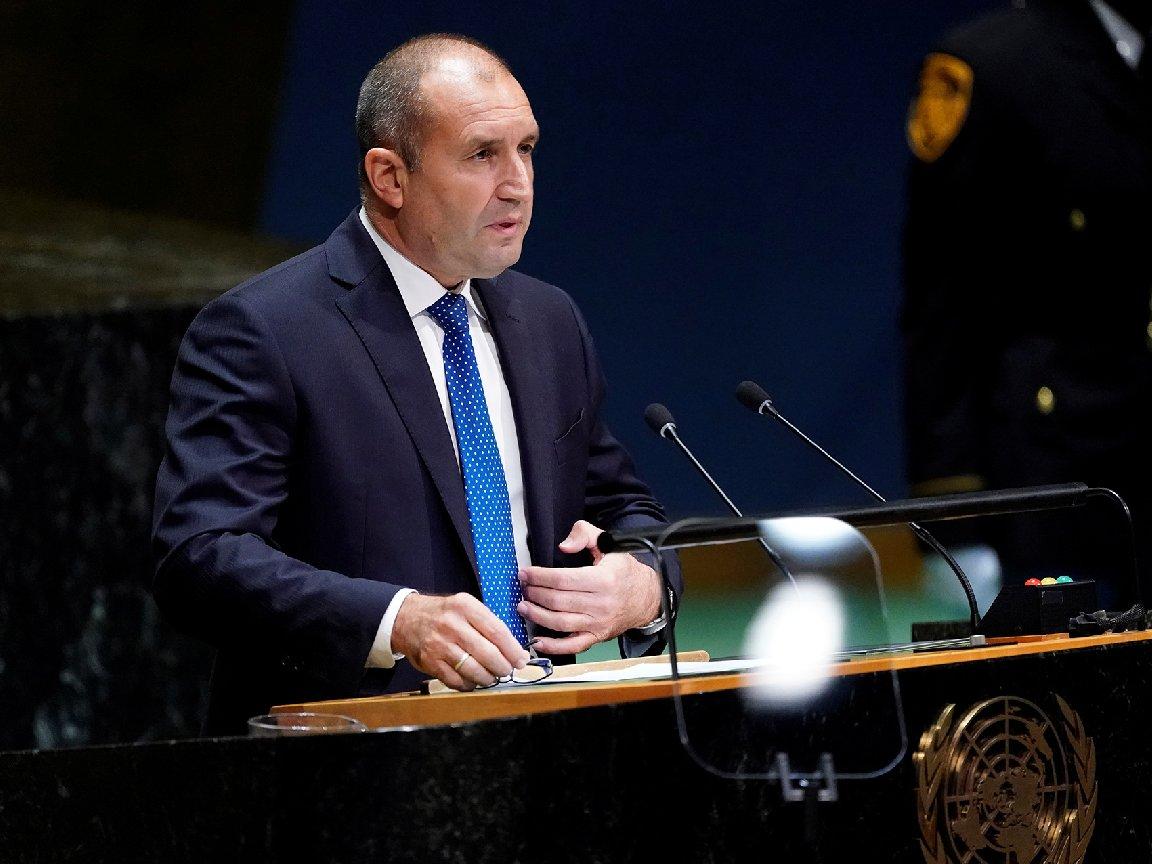 Cumhurbaşkanı Radev imzayı attı: Bulgaristan'da parlamento feshedildi