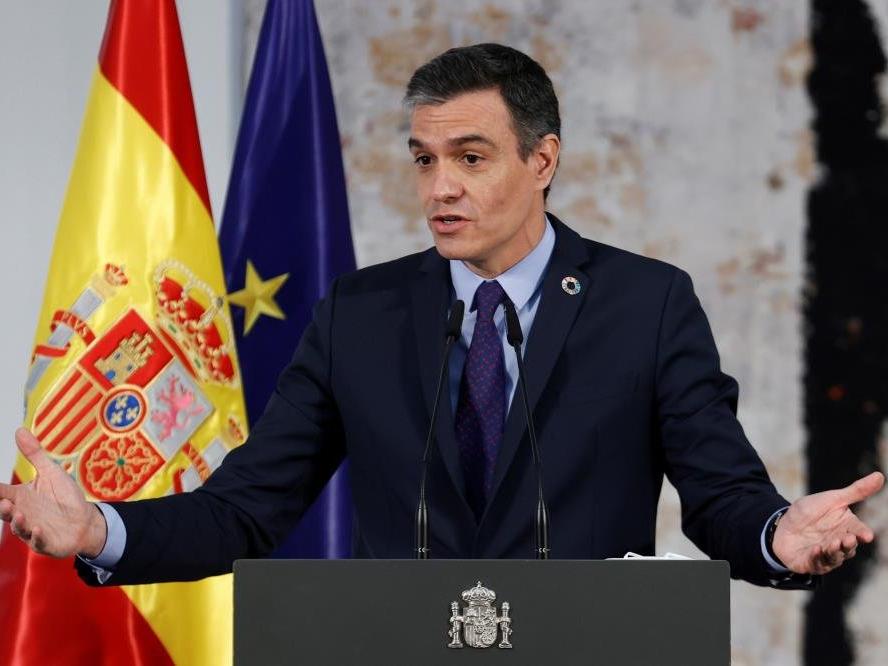 İspanya Başbakanı: Sürü bağışıklığı yolunda ilerliyoruz