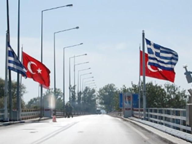 Yunanistan, Türkiye'den ülkeye giriş yapacak kişiler için yeni uygulamaları açıkladı