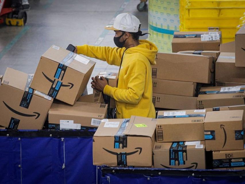 Amazon’dan çelişkili uygulama: Çalışanlarına sağlık programı dayatıyor