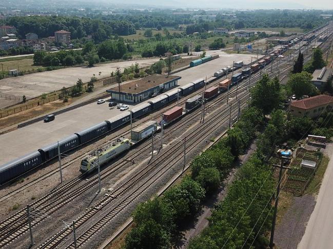 Türkiye'den Çin'e 6'ncı ve 7'nci ihracat trenleri yola çıktı