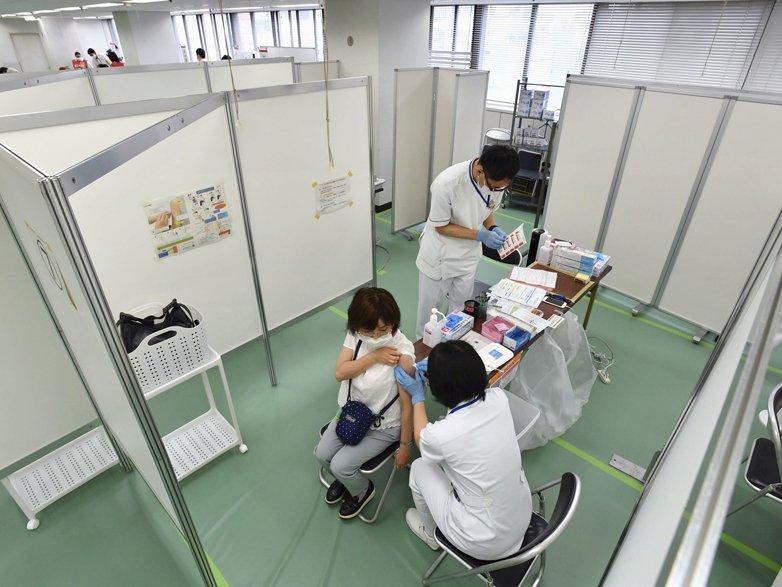 Japonya'da bir corona virüsü aşısı daha onay için başvuruda bulundu