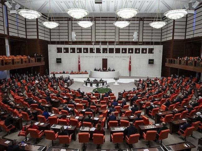 11 milletvekili hakkında fezlekeler Meclis'e sunuldu