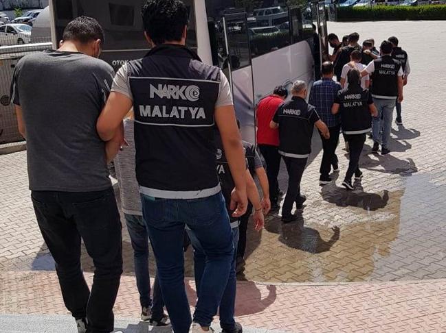 Malatya'da uyuşturucuya 17 tutuklama
