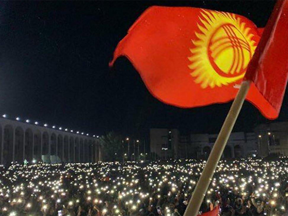 Kırgızistan'ın eski başbakanı ve meclis başkanı gözaltına alındı