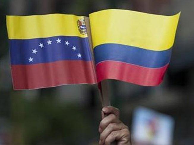Kolombiya, Venezuela ile sınırını kademeli olarak açıyor