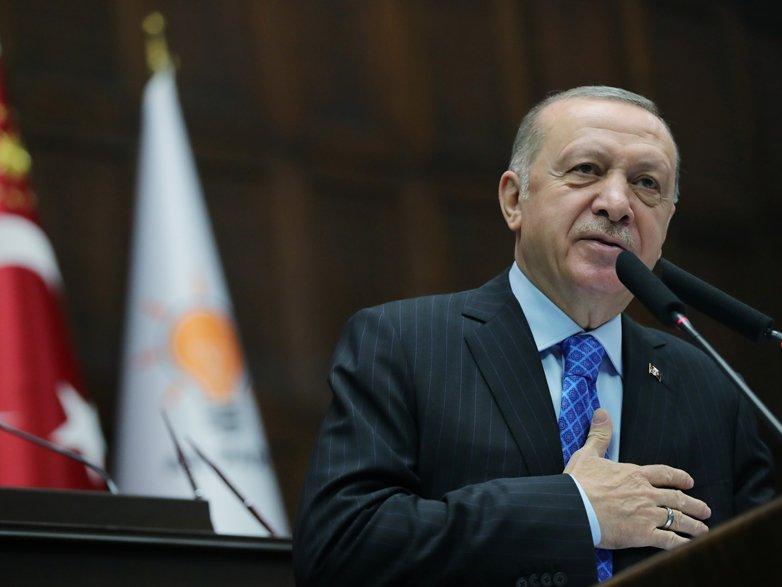 Dünya basını TL'nin değer kaybı yorumu: Erdoğan açıkladı, TL rekor dibi gördü