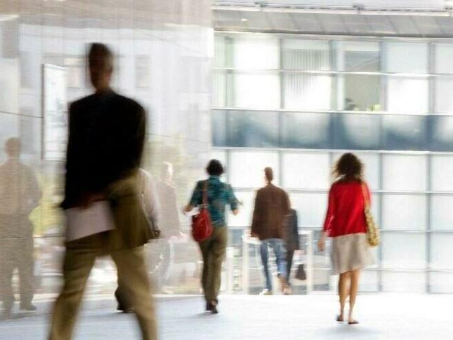 Kademeli normalleşme ile hangi yasaklar kalktı, hangi iş yerleri açıldı?