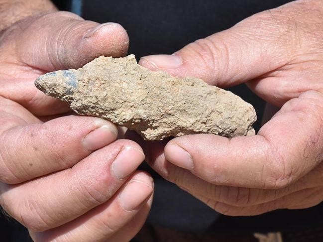 İzmir'de 8 bin 500 yıllık el aleti bulundu