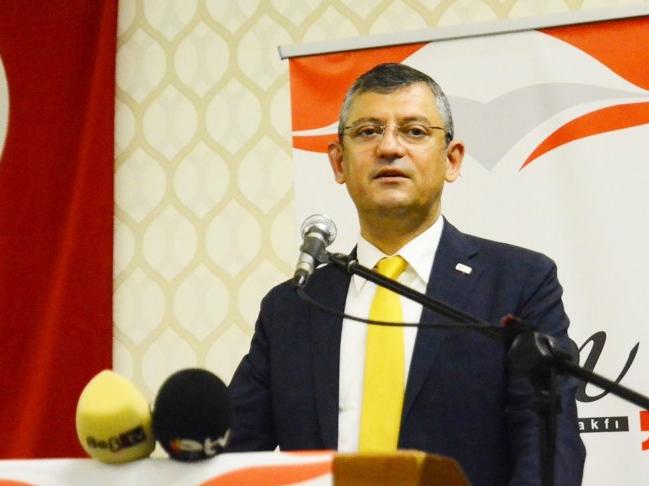 CHP'li Özel'den 'mafyadan 10 bin dolar alan siyasetçi' çağrısı