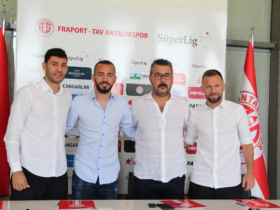 Antalyaspor'da iç transferde 3 imza