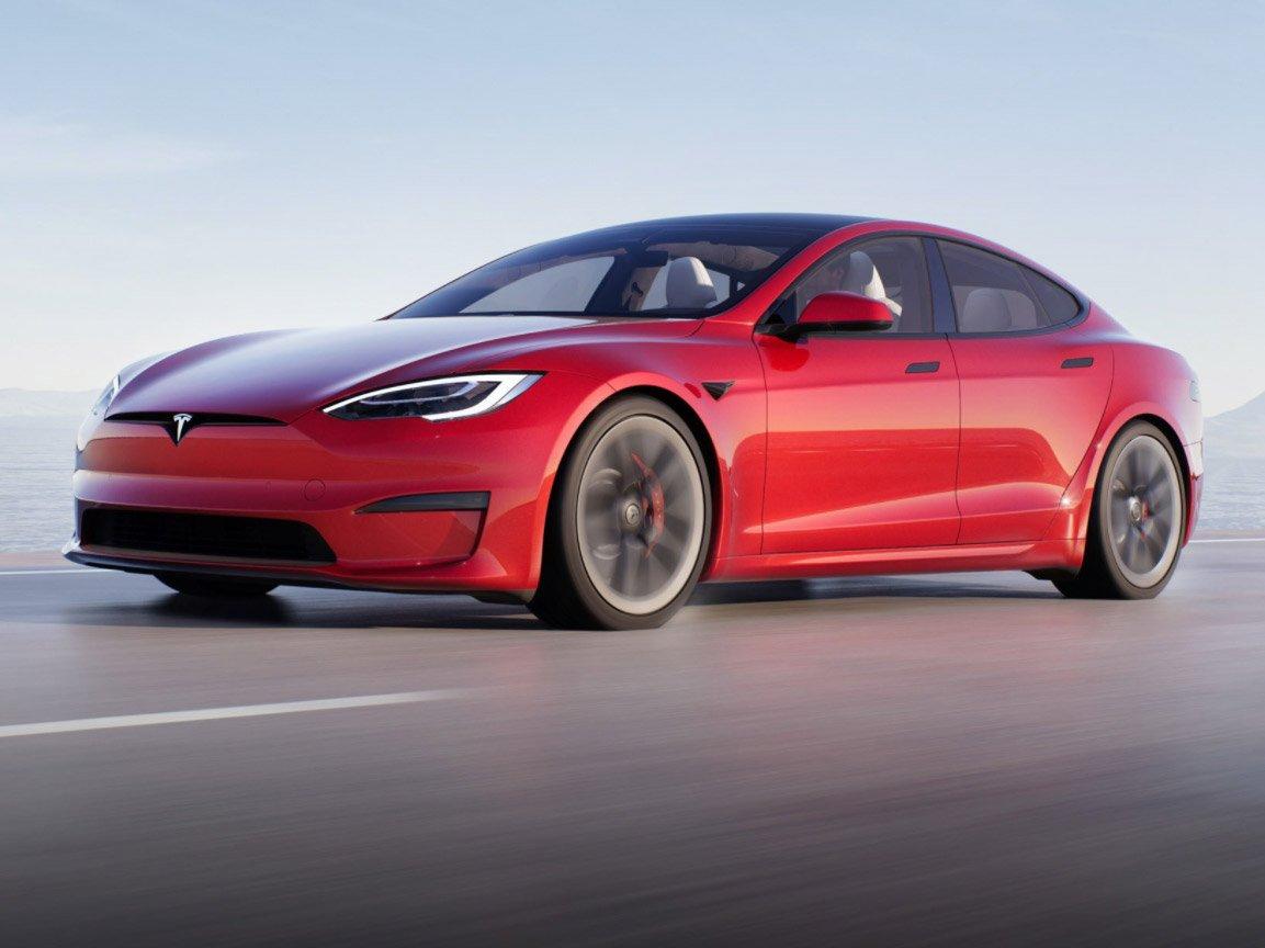 Elon Musk, en hızlı elektrikli aracını tanıttı: Tesla Model S Plaid