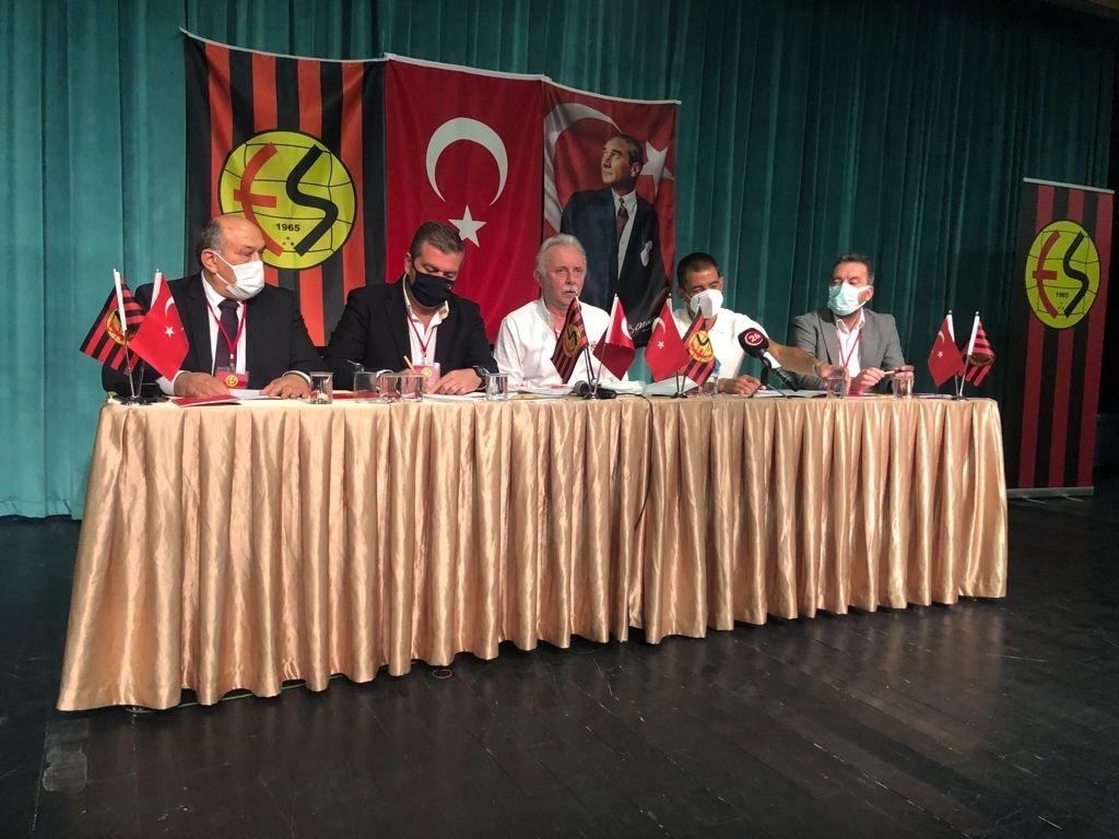 246 milyon borcu olan Eskişehirspor'a başkan adayı çıkmadı
