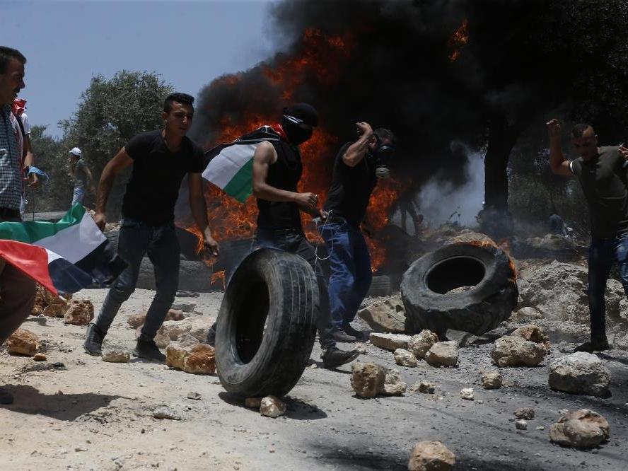İsrail güçlerinden Filistinlilere müdahale: Ölü ve yaralılar var