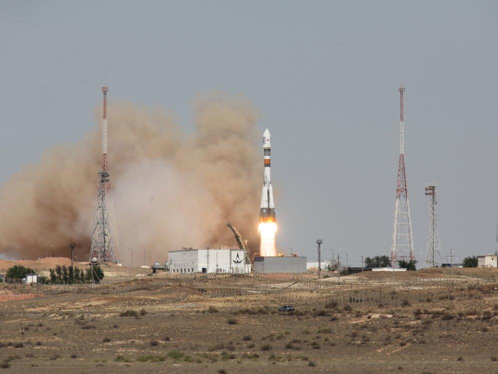 Rusya, İran'a Kanopus-V uydusu gönderiyor