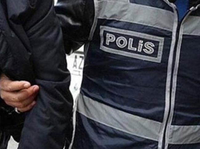Bursa'da eş zamanlı operasyonlarla 15 firari yakalandı