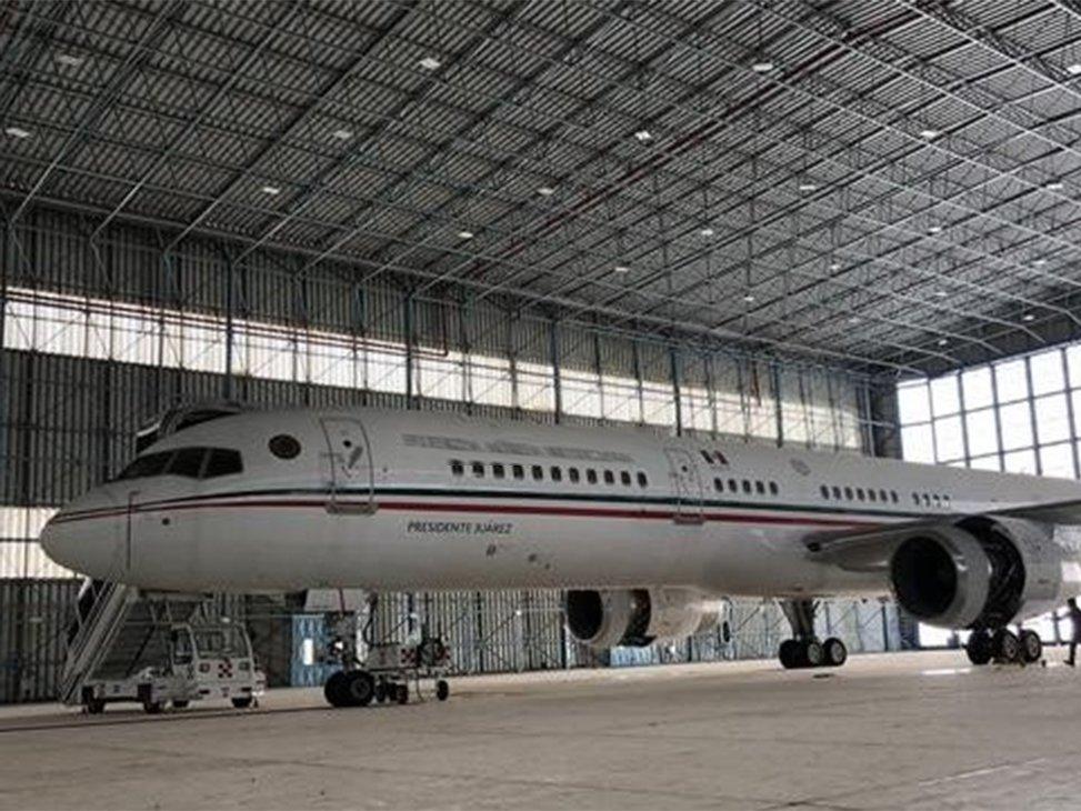 'Halk fakirken yöneticiler zengin olamaz' dedi, başkanlık uçağını sattı