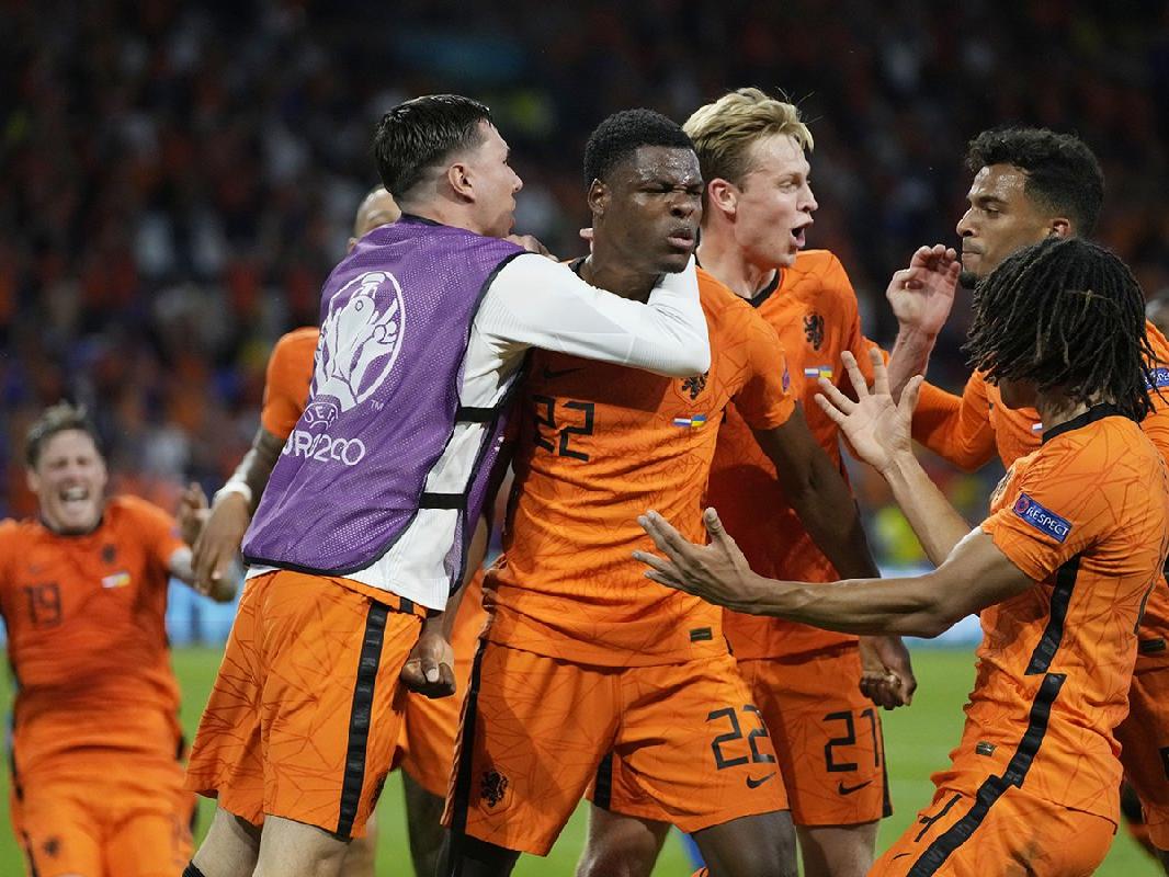 Hollanda, Ukrayna karşısında zorlandı ama yıkılmadı: 3-2 | EURO 2020 C Grubu