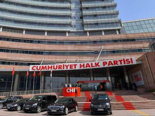 CHP'li başkan istifa edip, AKP'ye katıldı