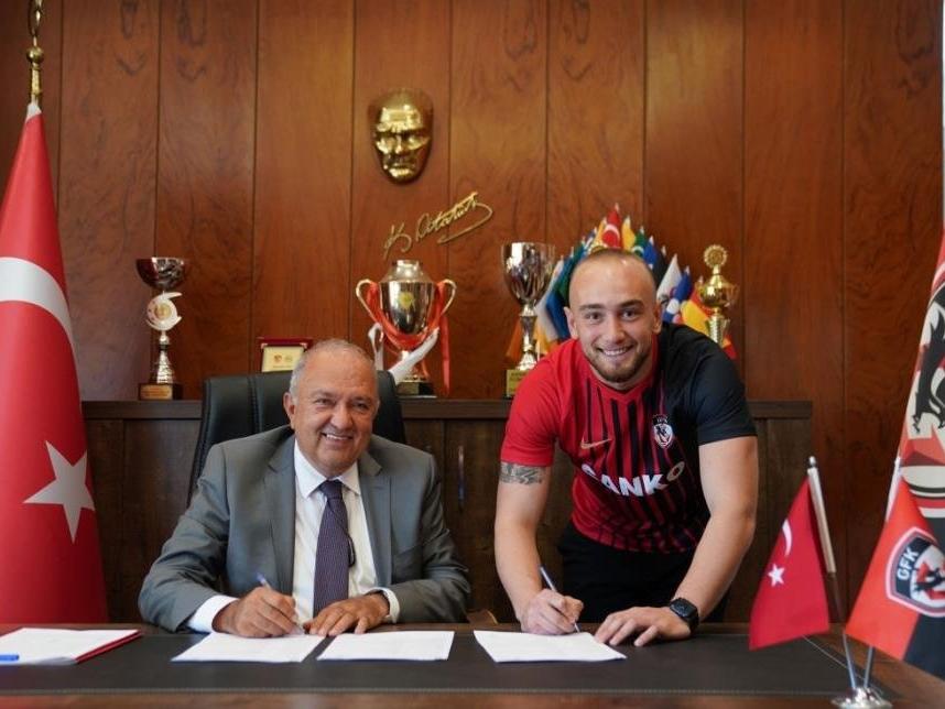 Doğan Erdoğan, Gaziantep FK'ya imza attı