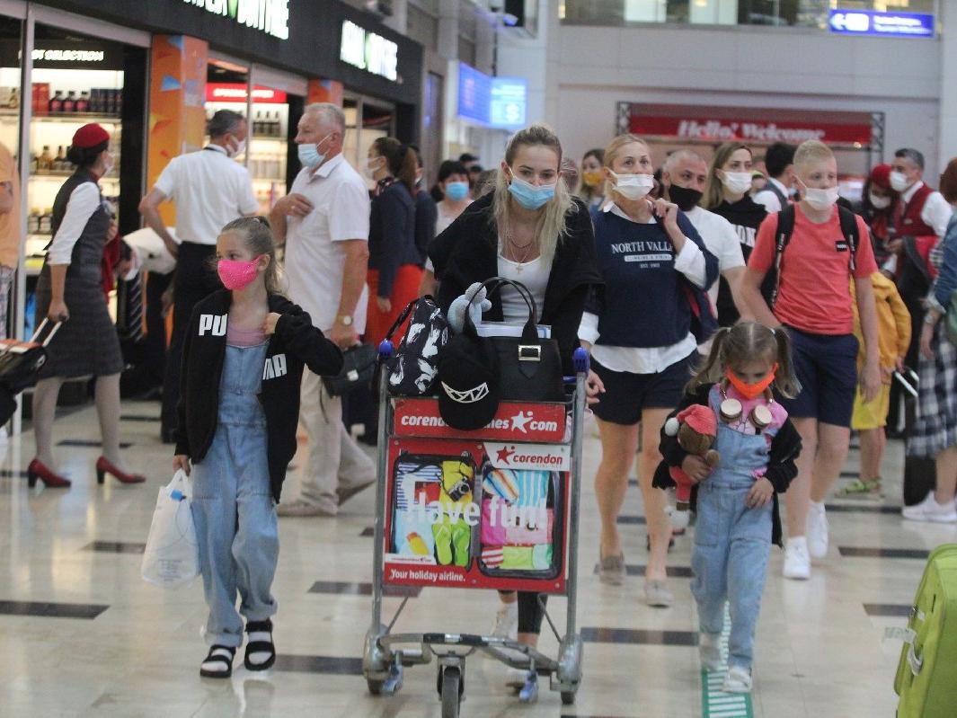 Türkiye'ye gelen yabancı ziyaretçi sayısı pandemi öncesinin çok gerisinde