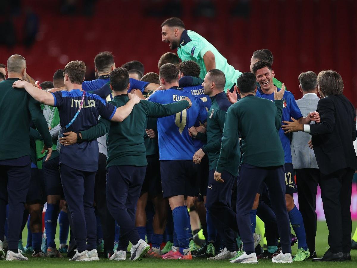 İtalya Avusturya karşısında ecel terleri döktü! Uzatmada EURO 2020'de çeyrek finale yükseldi