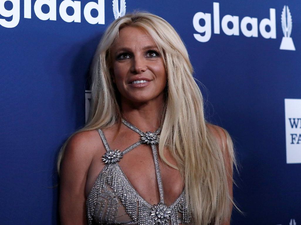 Britney Spears bu defa da çıplak fotoğrafıyla sosyal medyanın gündeminde