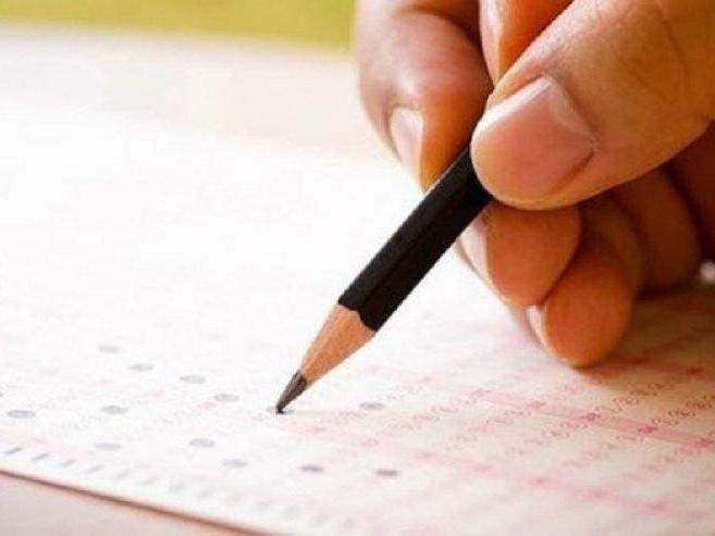 TYT'de 2 soru hatalı iddiası