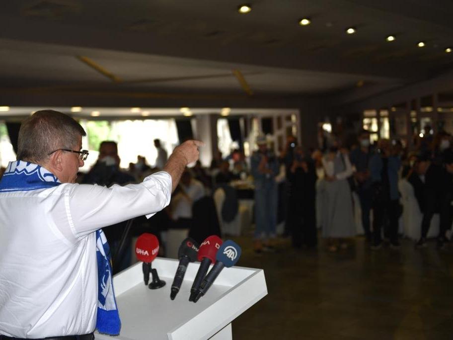 Davutoğlu Erzurum'da konuştu: SBK, Türkiye üzerinde Demokles'in kılıcı gibi kullanılacak!