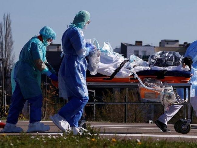 İtalya’da son 24 saatte bin 391 yeni vaka