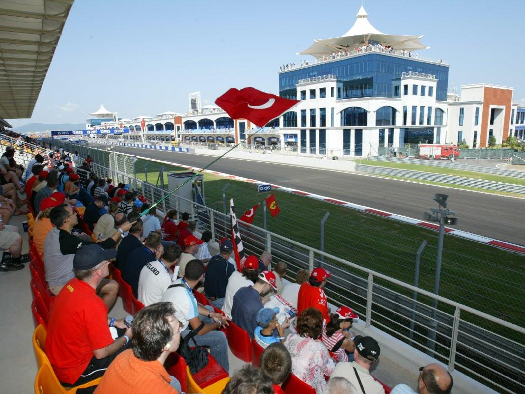 Formula 1 Türkiye GP bilet fiyatları dudak uçuklattı: Yüzde 210'a varan zam