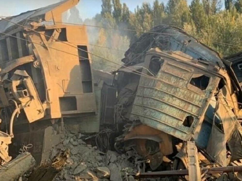 Rusya'da iki yük treni çarpıştı