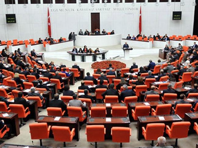 AKP'li, CHP'li ve MHP'li vekillerin dokunulmazlık dosyaları Meclis'te