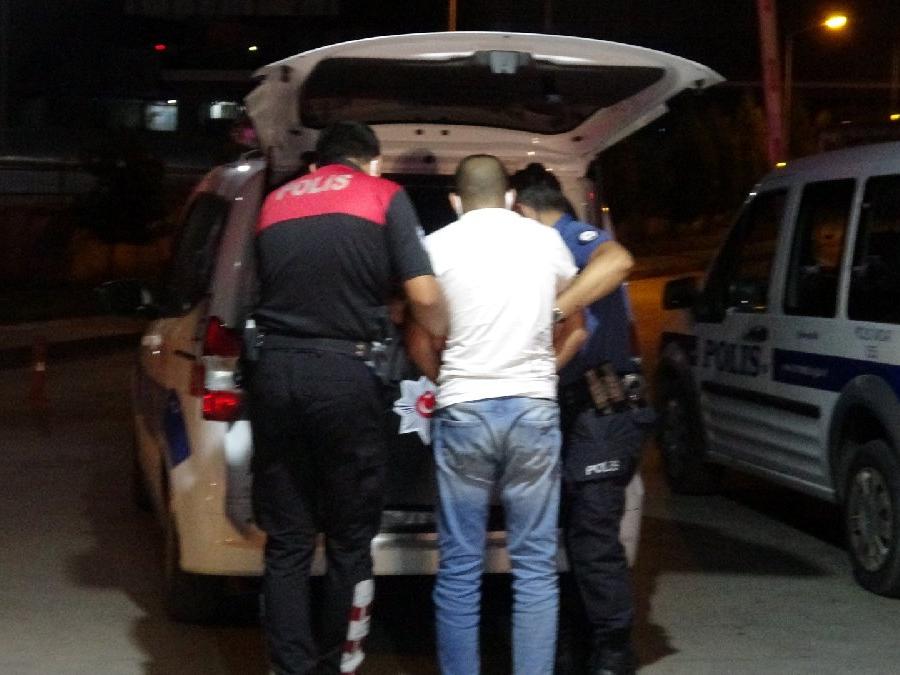 İstanbul'da cinayete karışan şüpheliler İzmir'de yakalandı