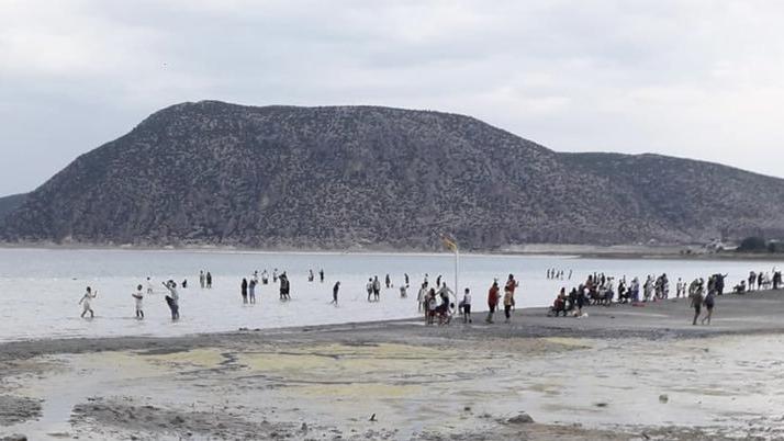 Tahribat sürüyor: Salda Gölü'nde sular 50 metre çekildi