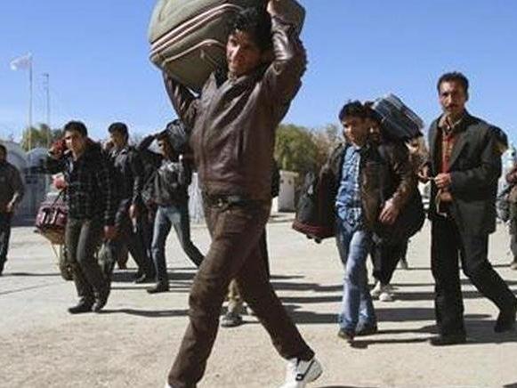İlhan Kesici'den göçmen çağrısı: Yeni gelişler mutlaka durdurulmalıdır