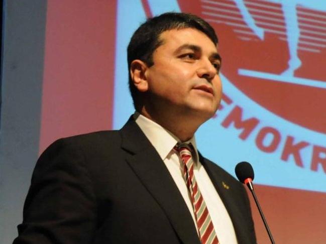 Gültekin Uysal: AKP için her meselede olduğu gibi para konuşur