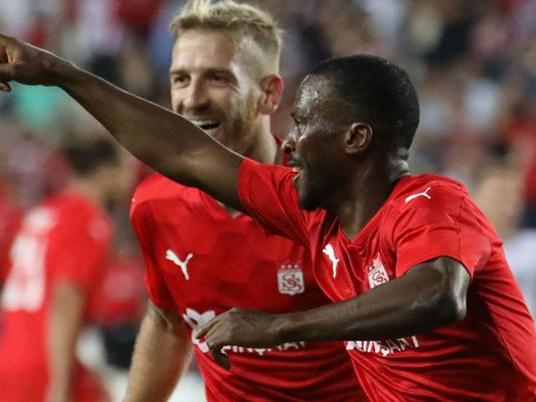 Sivasspor yoluna devam ediyor! Petrocub'ı mağlup etti ve turladı (UEFA Konferans Ligi)
