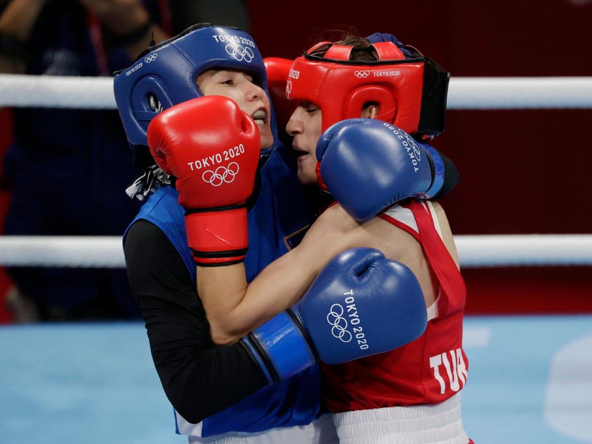 Buse Naz Çakıroğlu da Olimpiyat madalyasını garantiledi | Tokyo 2020