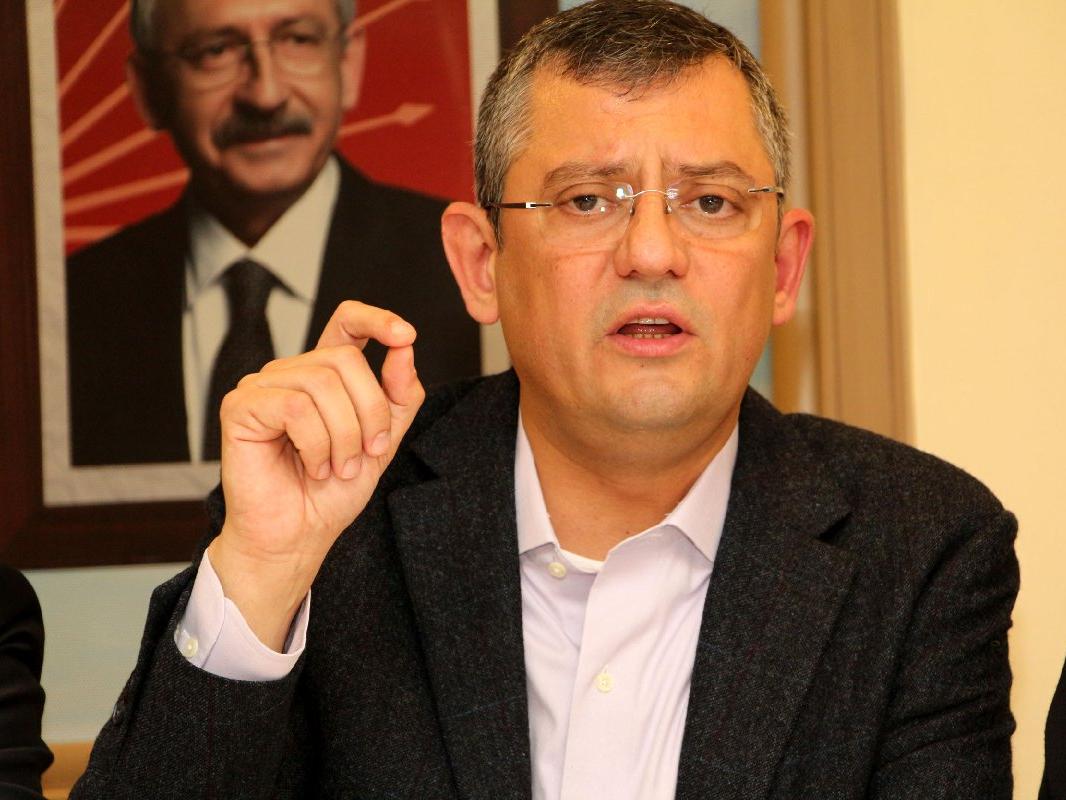 CHP'li Özel'den YAŞ öncesi 'cübbeli amiral' açıklaması