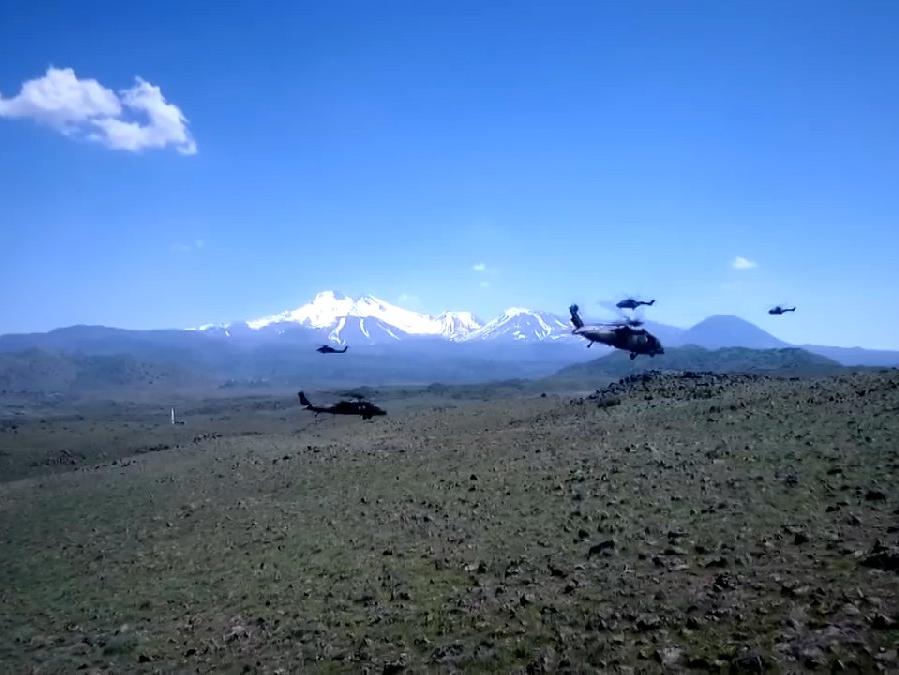 CHP'li Murat Bakan: Yangınlara TSK helikopterleri de müdahale edebilir