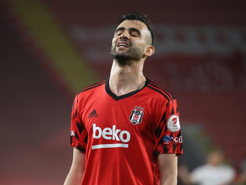Beşiktaş'ın Rachid Ghezzal transferine çözümü: Taksit