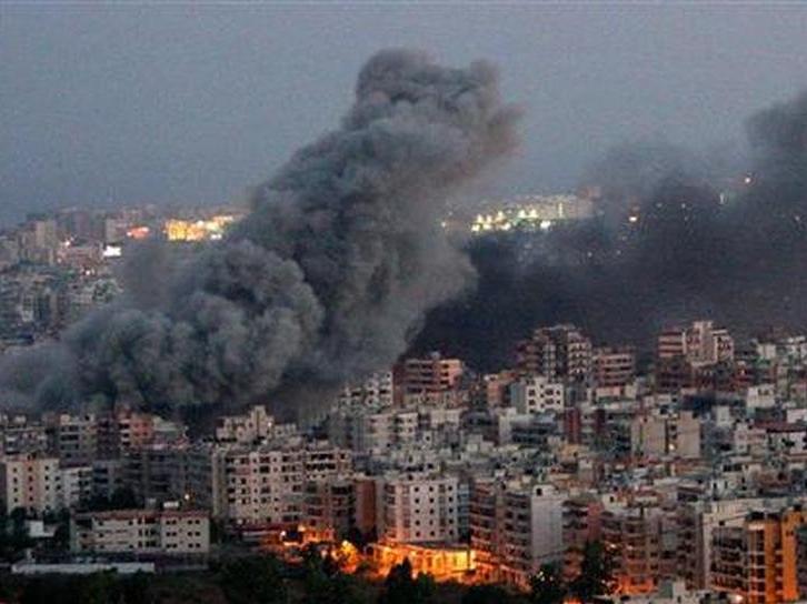 İsrail, Lübnan'ın güneyine top mermileriyle saldırdı