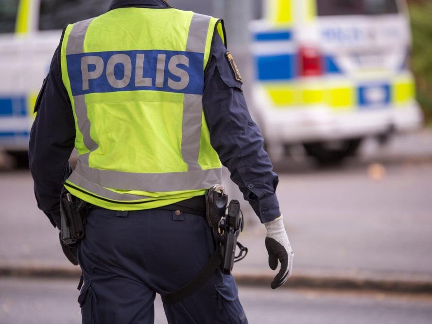 İsveç'ten tartışma yaratan hamle: Polisin verilere erişimi artıyor