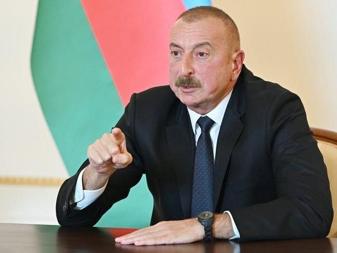 Macron ve Aliyev arasında 'Ermenistan-Azerbaycan' görüşmesi