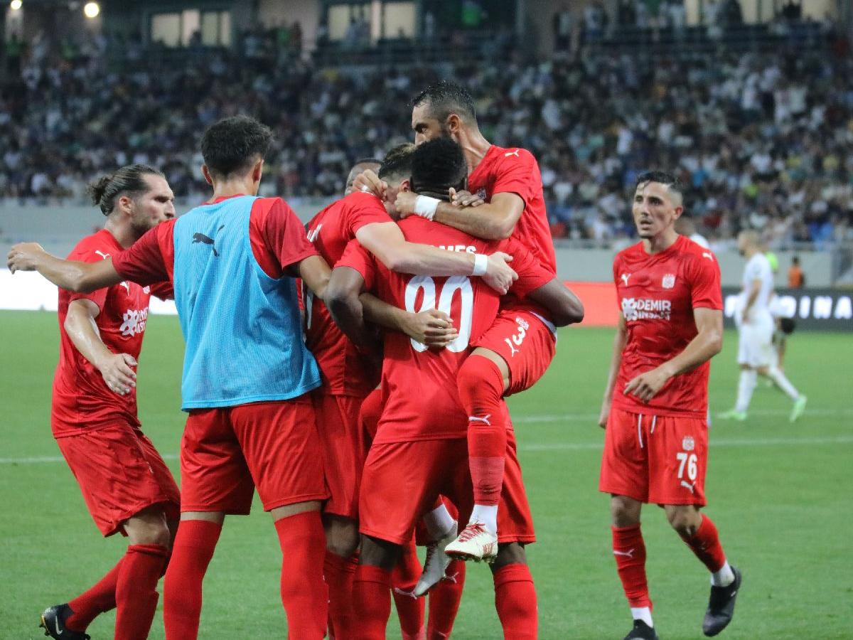 MAÇ SONUCU | Dinamo Batumi 1-2 Sivasspor | UEFA Avrupa Konferans Ligi