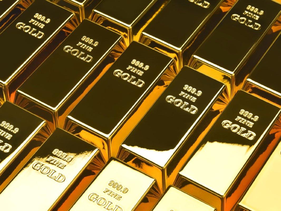 Altın fiyatları haftaya sert düşüşle başladı