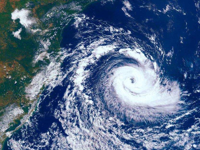 Japonya'yı tayfun vurdu: Uçuşlar iptal oldu